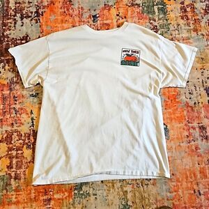 Like New Pacific Sunwear T shirt!!!..0 flaws